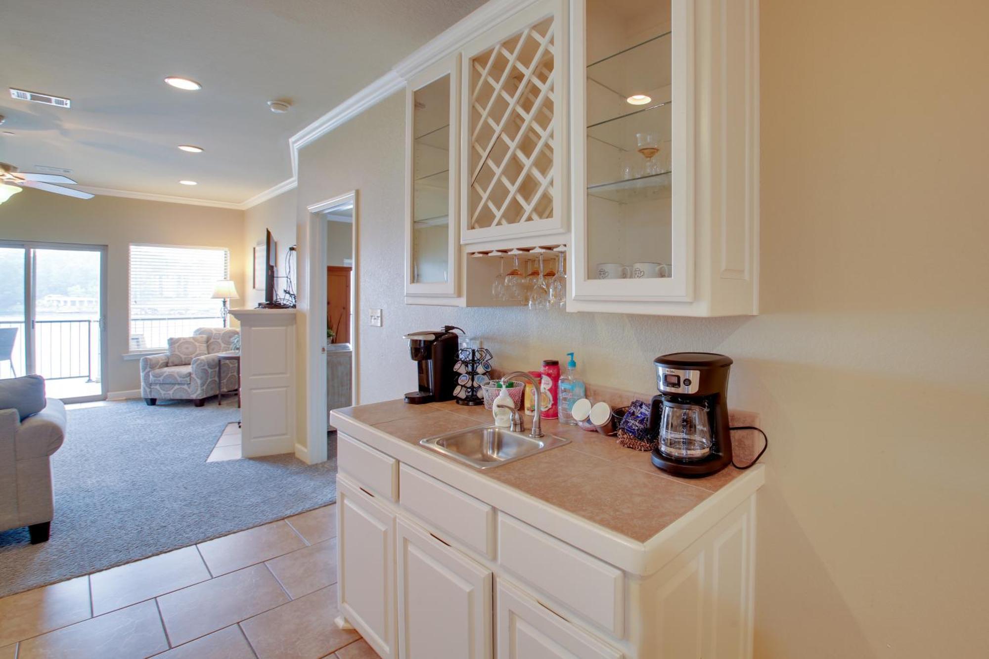 Hot Springs Condo On Lake Hamilton With Pool Access Exterior photo