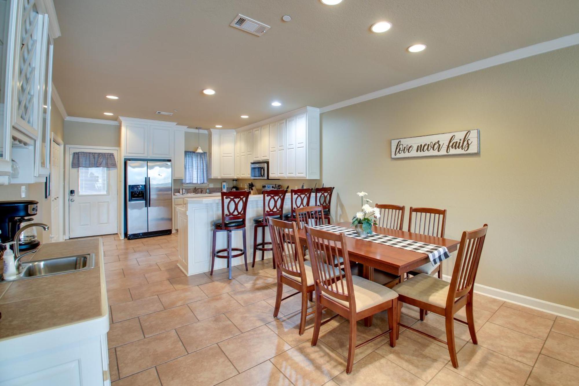 Hot Springs Condo On Lake Hamilton With Pool Access Exterior photo